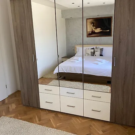 Astralis Factory Apartments- Fly * Zagreb